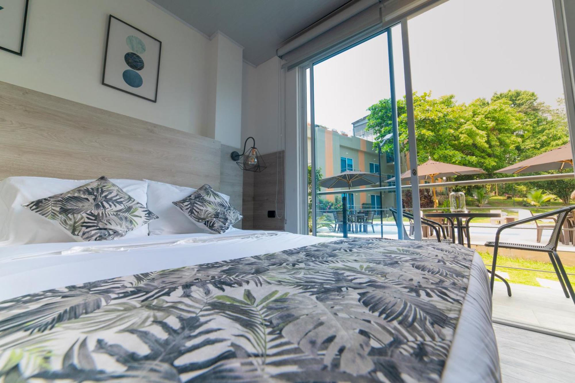 Hotel Natural Hill'S By H&R Villeta Exterior foto